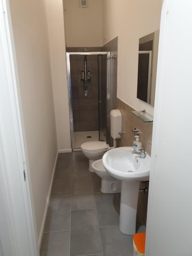 Da Laura Otel Cagliari Oda fotoğraf